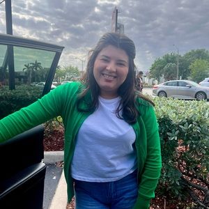 Meet your Posher, Andreina